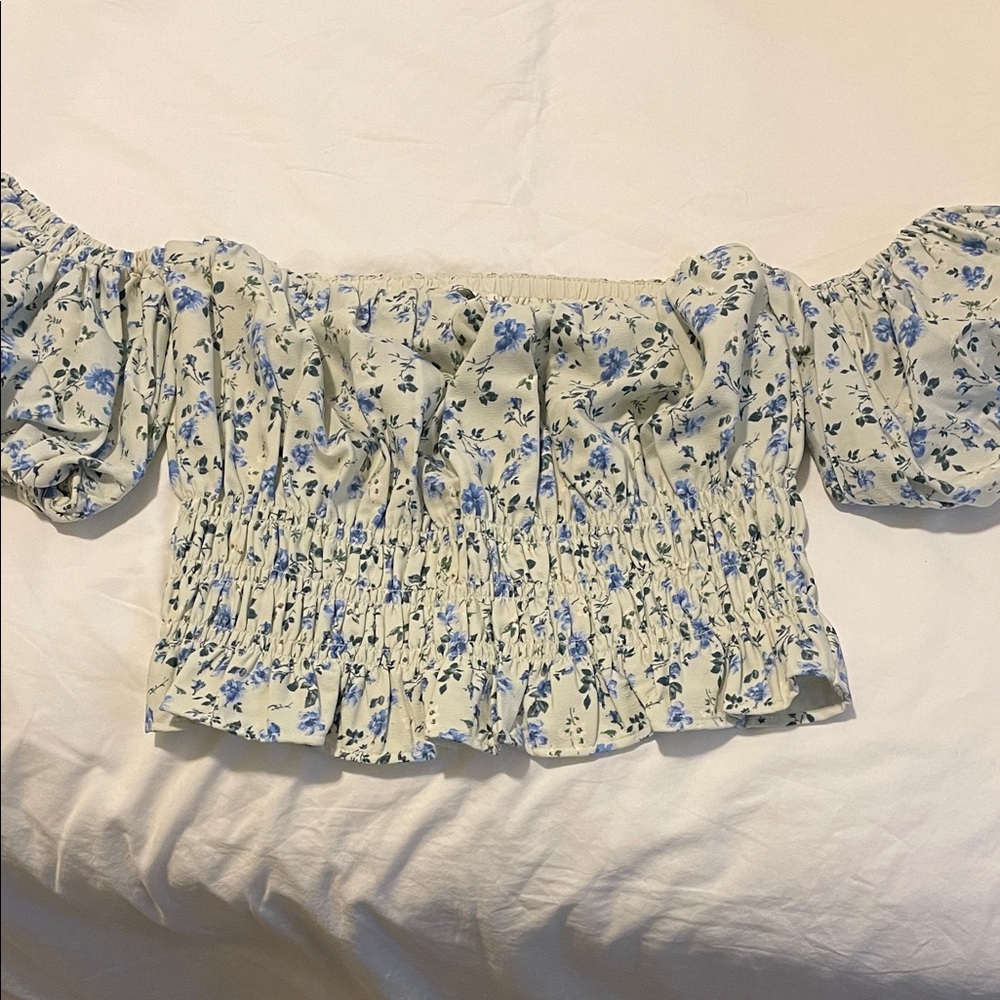 Abercrombie & Fitch floral Off-Shoulder Top